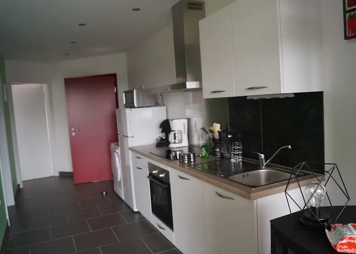 Semesterbostad Du Rocher